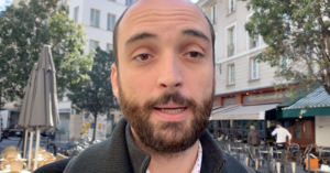 Dr. Florian Lionnet Feature Image near Cafe in Paris