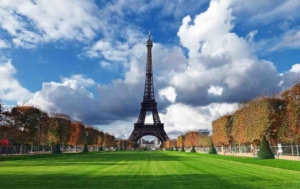 Graduate student housing Paris