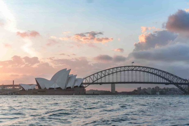 how to find 9-month lease furnished apartment sydney for post-doc